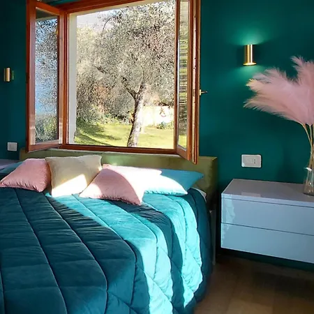 Little On Garda Privacy&atmosphere Villa Gargnano